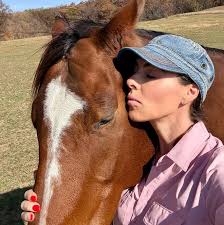 Tiffany Marie🦄 STL