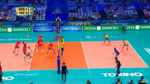 As principais pontuadoras do brasil foram a oposta tandara, com 12 pontos, e a ponteira fernanda com uma equipe muito jovem, a sérvia não apresentou resistência, sequer conseguindo atingir os. Brasil X Servia Assista Aos Melhores Momentos Da Semifinal Do Mundial De Volei Torcedores Noticias Sobre Futebol Games E Outros Esportes
