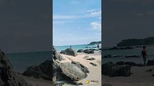 Perahu nelayan yang sedang menepi di pantai batu layar. Pantaibatulayar Batulayarbeach Pantai Batu Layar Kota Tinggi Youtube