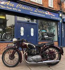 Ace Classics On Instagram This Is Our 1938 Triumph Speed Twin We Are Very Proud To Own This Lovely Piece Of Triumph History This Is An Un Restored Bike Now 81