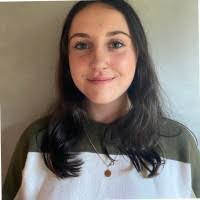 Tamara Preston's Instagram, Twitter & Facebook