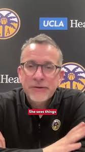 she is elite 👏 Los Angeles Sparks Head Coach Curt Miller