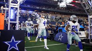 This is a list of defensive ends who have played for the dallas cowboys, with pictures of the players when available. See Which Cowboys Made This Nfl Expert S List Of The Top 100 Players In The League