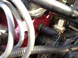 The sensors should be visible by removing the engine covers, the uppermost sensor being the intake camshaft position sensor, while the lower the exhaust camshaft position sensor, again with this setup on both my 2006 vw jetta 2.5 jerks when driving it and sometimes goes into limo mode. Vw Jetta Camshaft Position Sensor Location Motogurumag