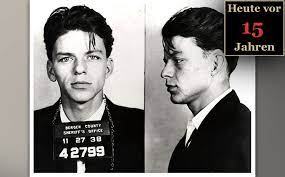 Sinatra weighed 13.5 pounds (6.1 kg) at birth and had to be delivered with the aid of forceps, which caused severe scarring to his left cheek, neck, and ear, and. Rewind Today 1998 Frank Sinatra Verstirbt