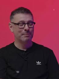 Que Condicion Tiene Benito Streamer