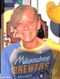 Barb Wade's Instagram, Twitter & Facebook