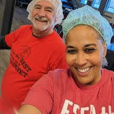 Marty Helton's Instagram, Twitter & Facebook