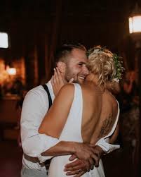 It's my handsome hubby's 37th birthday today. When asked if he felt “older,  wiser, & more arthritic” he gave the most Jordan response: “I feel 25!”  Cheers to you, babe. I love