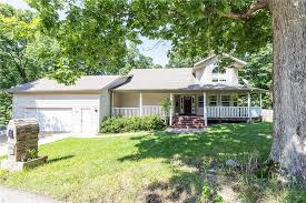 106 Deer Ridge Rd NE, Gravette, AR 72736