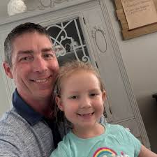 Can someone else use my express pass?