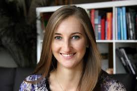 About • Kelsey Kinney