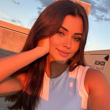 Penelope Milly Baker (@penelopemillybaker) • Instagram photos and videos