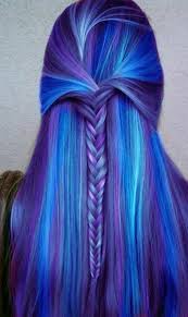 Lila Haare Eine Besonders Interessante Idee Archzine Net Haarfarben Haarfarben Ideen Blaue Haare