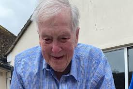 Aylesbury centenarian declares 'I'm still here' as he celebrates 105th  birthday