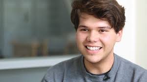 Felipe Morfin's Instagram, Twitter & Facebook