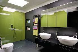 A perfect lime green bathroom looks vibrant, fresh and colorful. 20 Refreshing Bathrooms With A Splash Of Green
