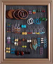 La boucle d'oreille s'invite dans la mode masculine. 1001 Idees Simple Et Pratique Le Porte Boucle D Oreille Maison