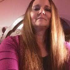 Polly Garrison's Instagram, Twitter & Facebook