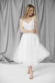 Short Wedding Dress Long Sleeve Tulle Wedding Dress Wedding Dress Midi Bridal Gown Simple Wed Wedding Dresses Unique Modest Wedding Dresses Wedding Dresses