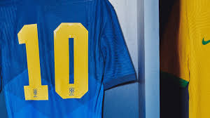 Compondo o uniforme titular da nossa seleção. Selecao Brasileira Nike