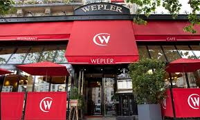 Brasserie Wepler Paris 18e Une Institution Des Fruits De Mer