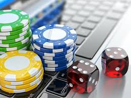 Dealers can make as much as $100,000 per year. How Much Do Casino Dealers Make A Year
