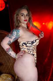 Sofia Vivana - Free nude pics, galleries & more at Babepedia