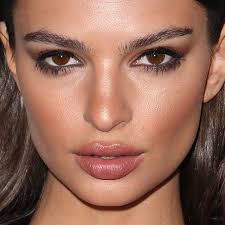 Resultat De Recherche D Images Pour Emily Ratajkowski Make Up Emily Ratajkowski Makeup Tutorial Emily Ratajkowski Makeup Olive Skin Makeup