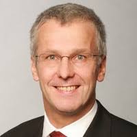 3100+ profils pour “Heringer”