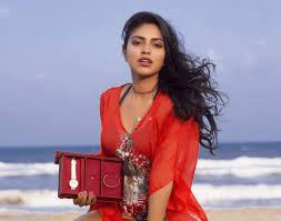 39+ Glamorous Photos of Amala Paul - Filmi tamasha