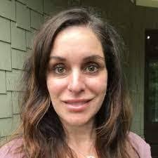 Cassandra Lundin's Instagram, Twitter & Facebook