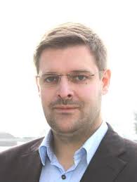 An die Investoren der ecoLIVING GmbH & Co. KG Tulln, 19. Dezember 2016  Investoreninformation Sehr geehrter Investor! Wir, M