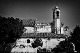 ◊ Hospital de San Lázaro (1980) Vista exterior del hospital de San Lázaro. Esta institución fue fundada anexa a la llamada "Torre de los Gausines" en la segunda mitad del siglo