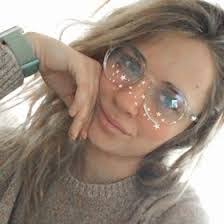 Ashley Rustad's Instagram, Twitter & Facebook