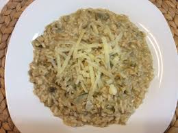 300 g di riso integrale pomodori vari di fine stagione 1 spicchio d'aglio olio evo q.b. Risotto Integrale Ai Carciofi In Cucina Con Lilly