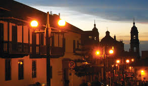 La candelaria wird vollständig vom stadtbezirk santa fe umschlossen. La Candelaria Haunted The City Paper Bogota