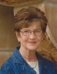 Linda Harney's Instagram, Twitter & Facebook