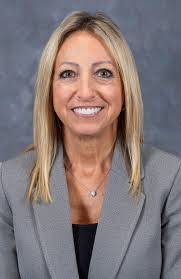 Andrea Beckner's Instagram, Twitter & Facebook