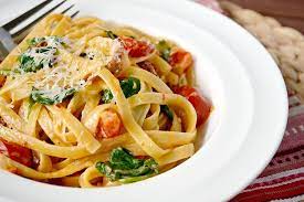 Creamy Tomato And Spinach Fettuccine Recipe Spinach Fettuccine Spinach Pasta Recipes Tasty Kitchen