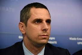 Eric Blacksmith's Instagram, Twitter & Facebook