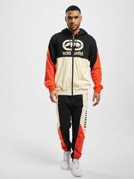 Visit tiendeo and get the latest coupon codes and discounts on clothing & apparel with our catalogs and coupons. Ecko Unltd Herren Anzug Big Logo In Schwarz 766844