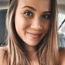 Jake Mandik's Instagram, Twitter & Facebook