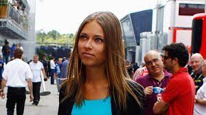Fernando alonso, è un pilota automobilistico spagnolo di formula 1. Dasha Kapustina Wird Immer Dunner Freundin Von Fernando Alonso Formel 1