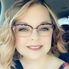 Bobbie Matthews's Instagram, Twitter & Facebook