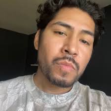 Does Cynthia work with Garchomp EX in Pokemon TCG?