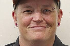 Linda Scheible's Instagram, Twitter & Facebook