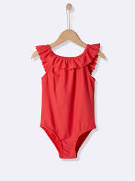 Arborez fièrement votre maillot de bain de la collection boohoo sur les plages d'une destination paradisiaque ou au bord d'une piscine limpide. Maillot Cyrillus 8 Ans Maillot De Bain Maillot Maillot De Bain Fille