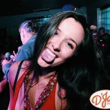 Tiffany Rutkowski's Instagram, Twitter & Facebook