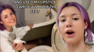 TikTok user stranded in her apartment after landlord removed stairs without  warning